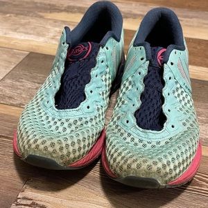 ASICS Noosa FF2 8.5 NO LACES